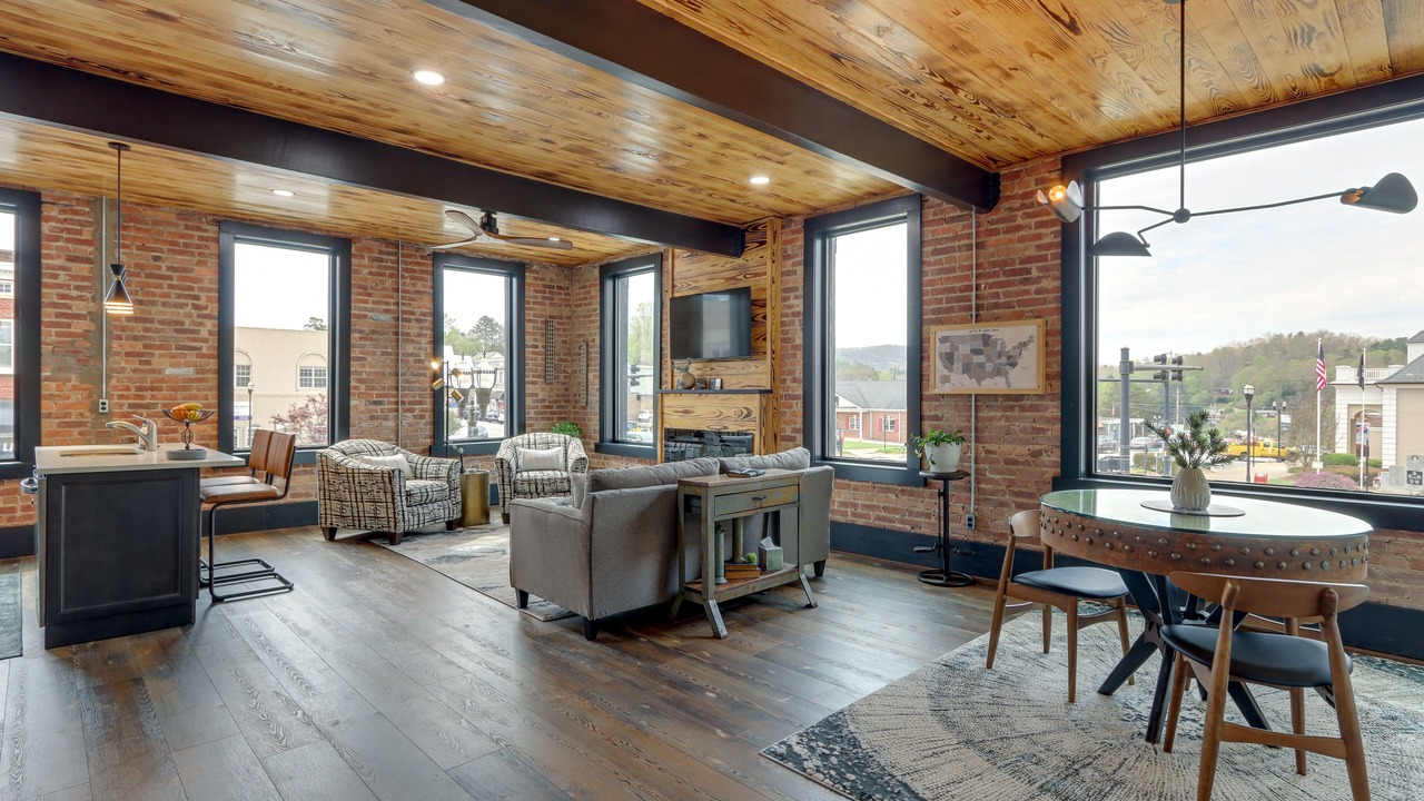 Photo of Livingroom in Murphy