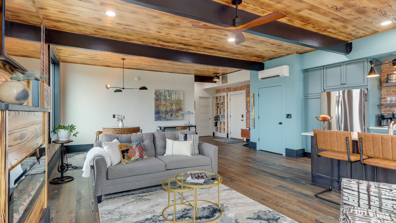 Photo of Livingroom in Murphy