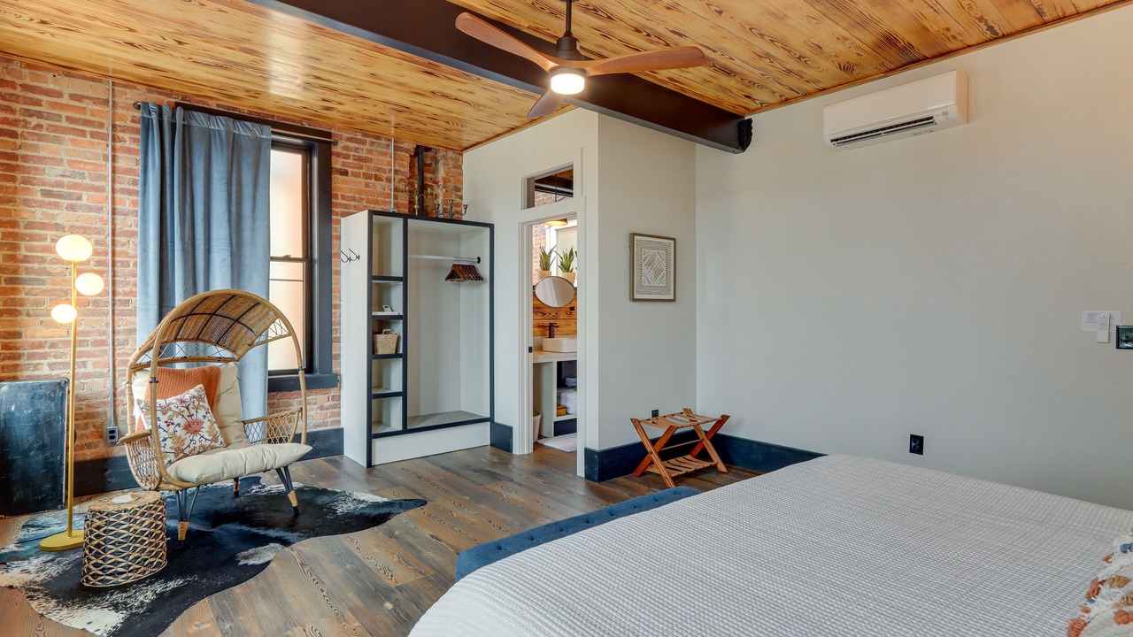 Photo of Bedroom in Murphy