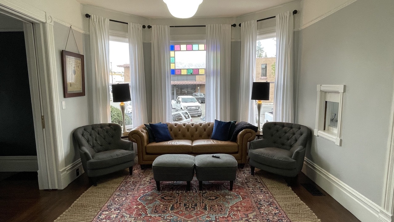 Photo of Livingroom in Auburn