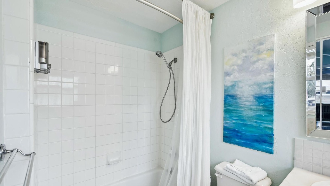 Photo of Bathroom in Galveston