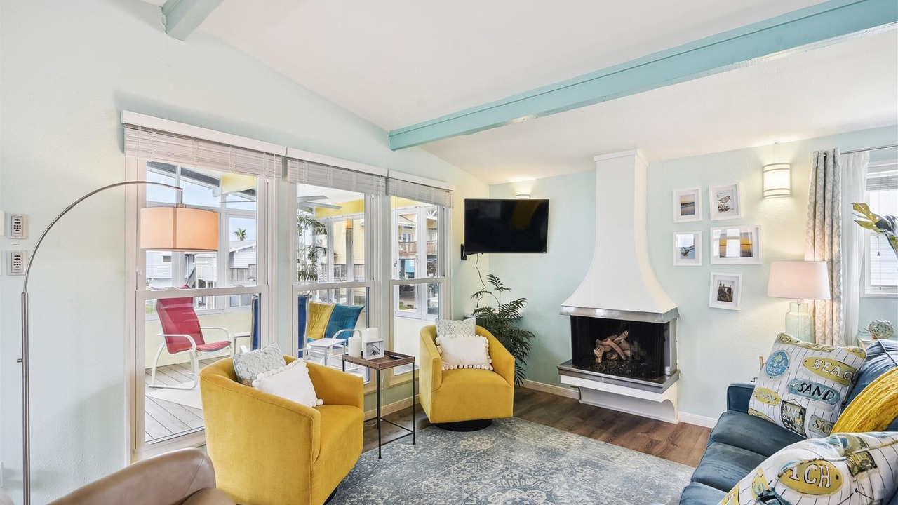 Photo of Livingroom in Galveston