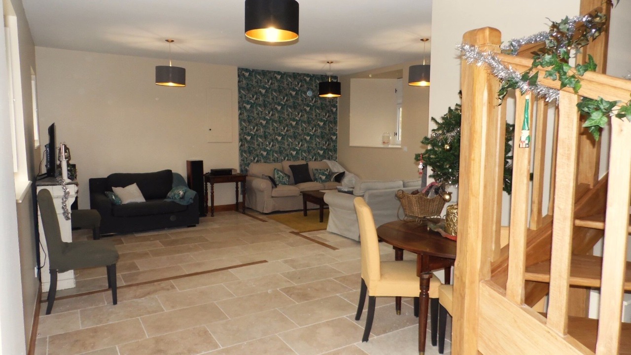 Photo of Livingroom in Alexain