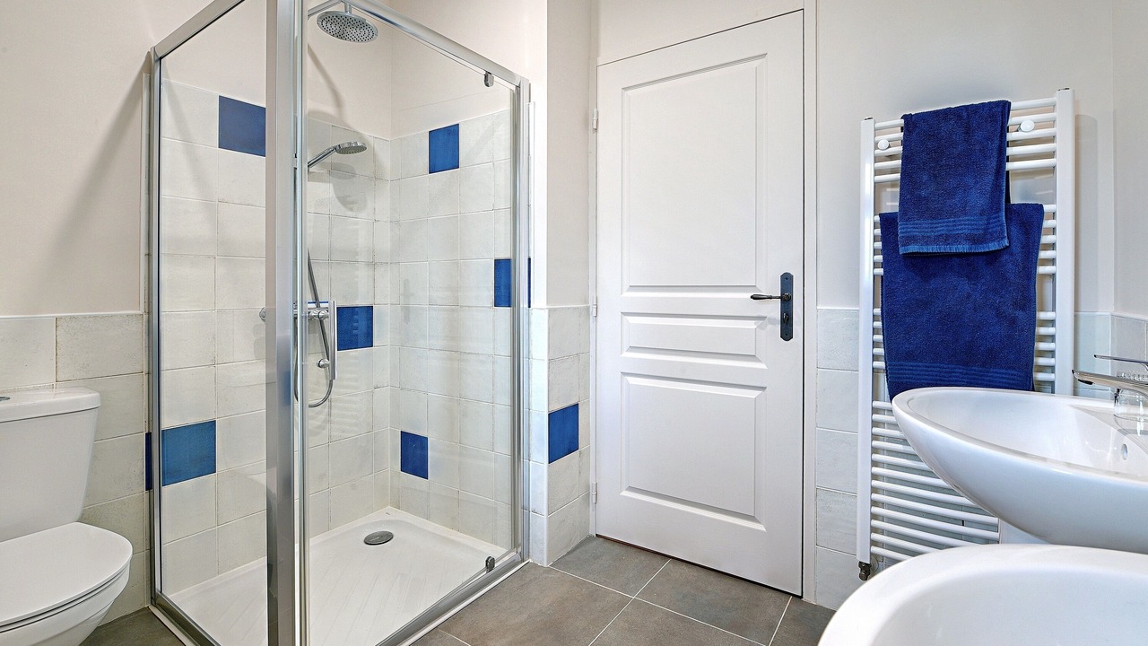 Photo of Bathroom in Alexain