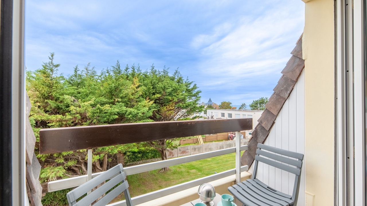 Photo of Outdoor in Saint-Regnobert-de-la-Cote-de-Nacre