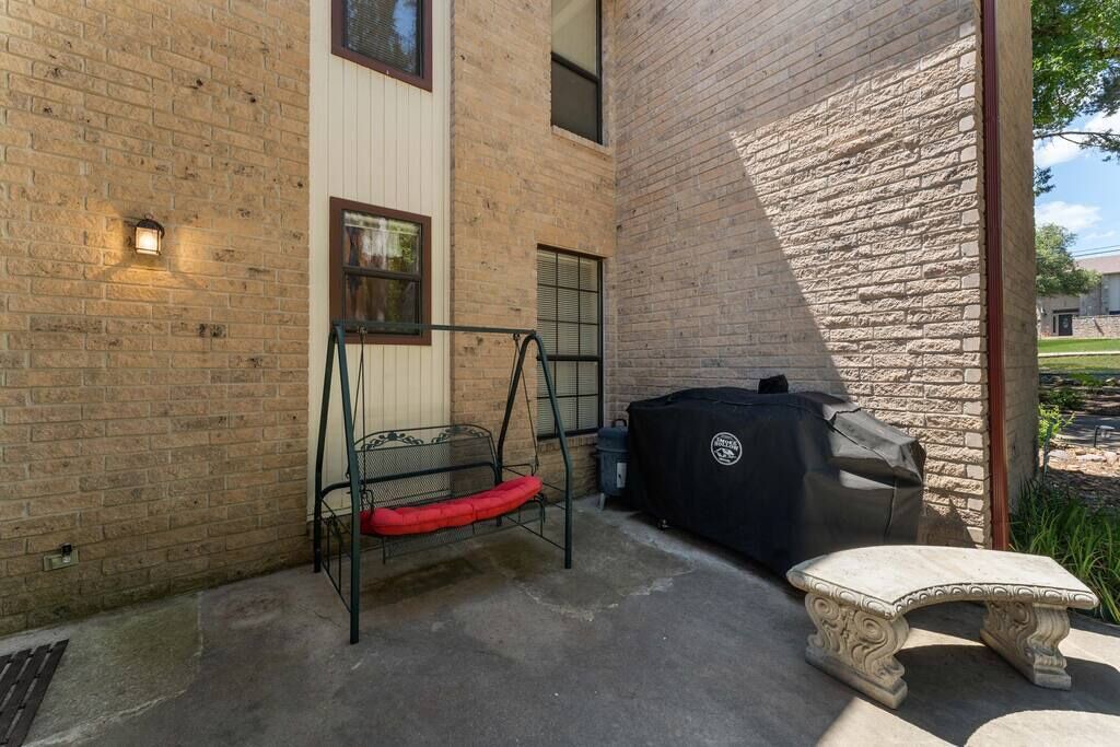 Photo of Patio Balcony in Wetmore