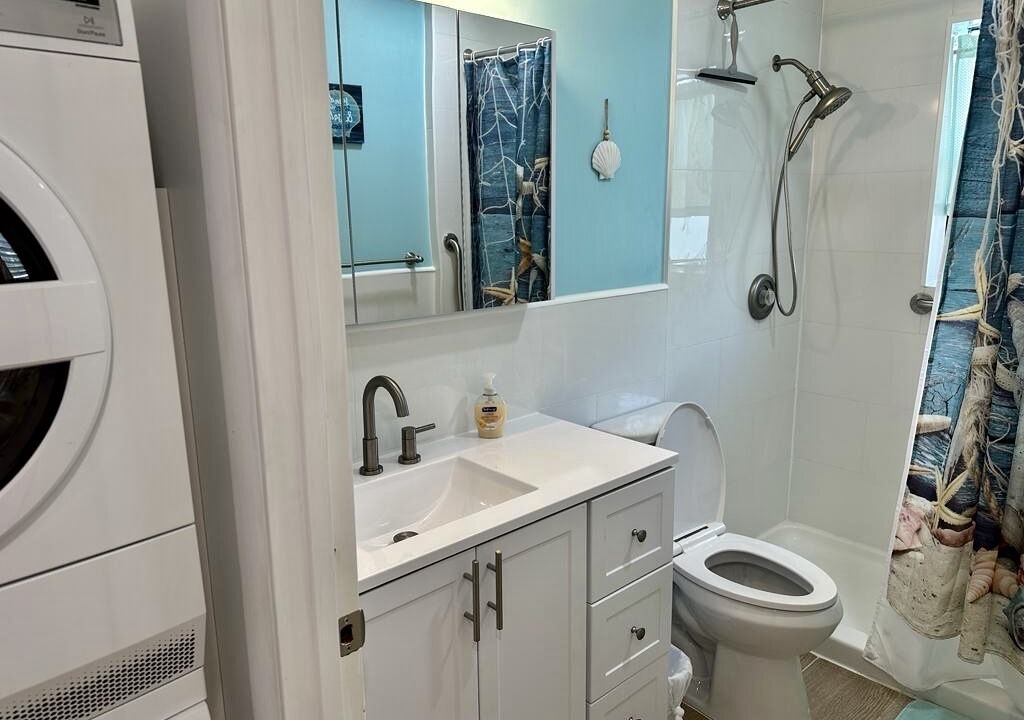Photo of Bathroom in Boynton Beach