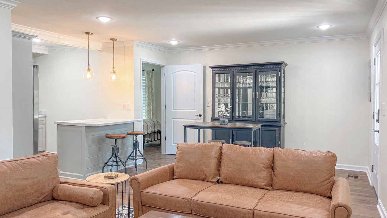 Photo of Livingroom in Starkville
