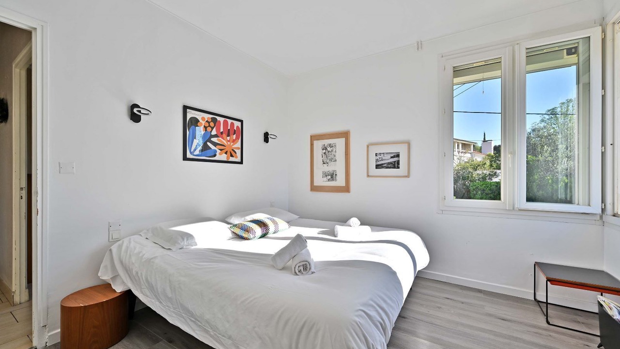 Photo of Bedroom in Villeneuve-les-Avignon