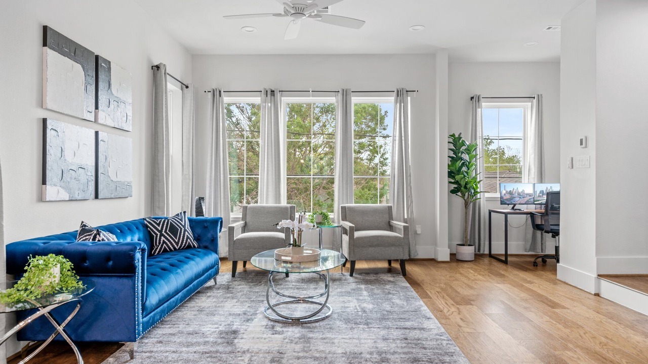 Photo of Livingroom in Greater East End