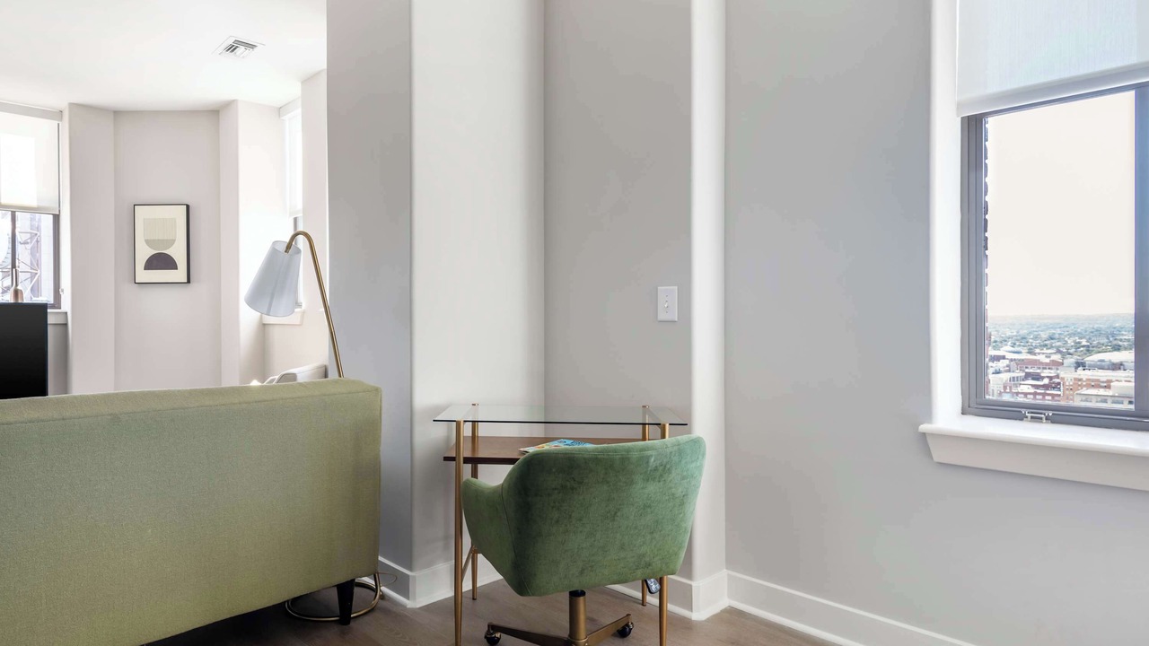 Photo of Livingroom in Downtown Baltimore