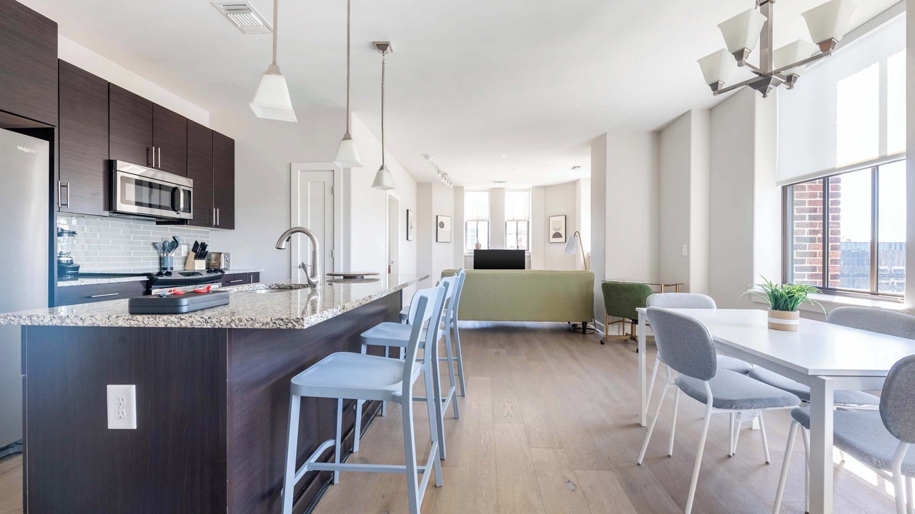 Photo of Others in Downtown Baltimore