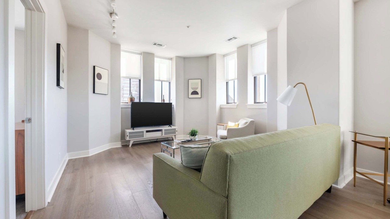 Photo of Livingroom in Downtown Baltimore