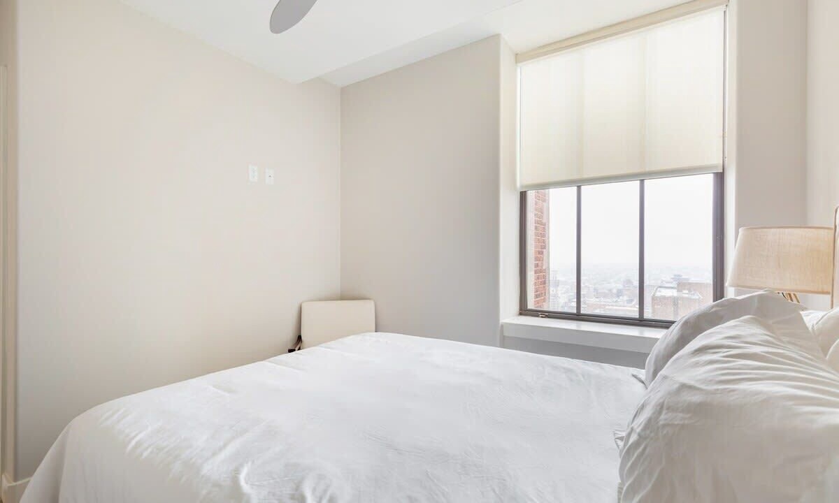 Photo of Bedroom in Downtown Baltimore