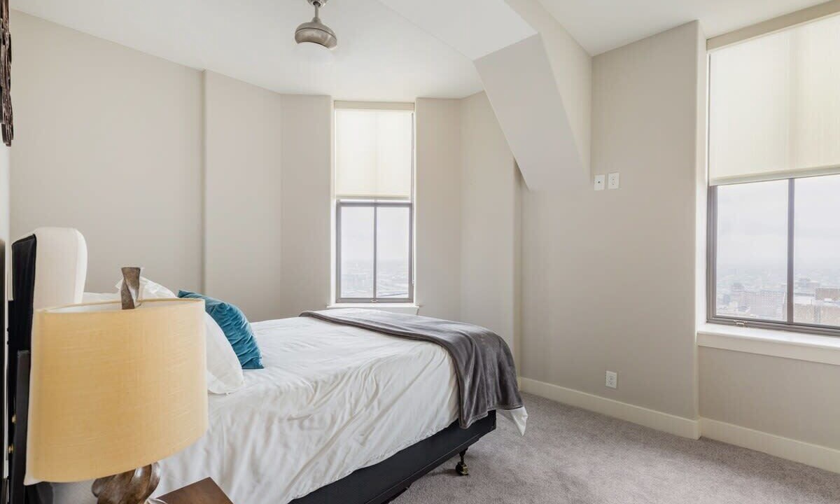 Photo of Bedroom in Downtown Baltimore