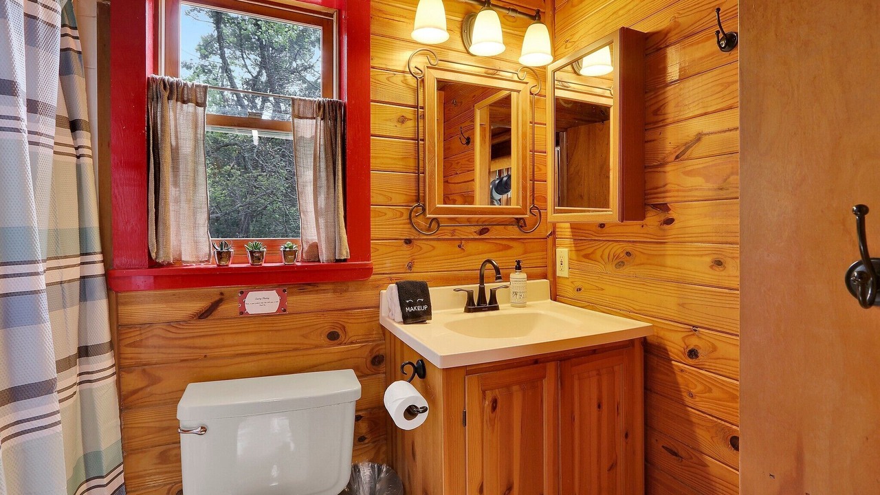 Photo of Bathroom in San Marcos