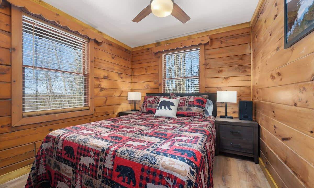 Photo of Bedroom in Indian Lake