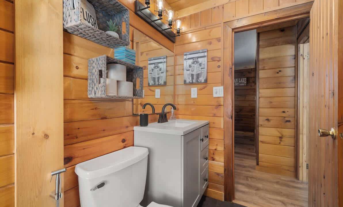 Photo of Bathroom in Indian Lake