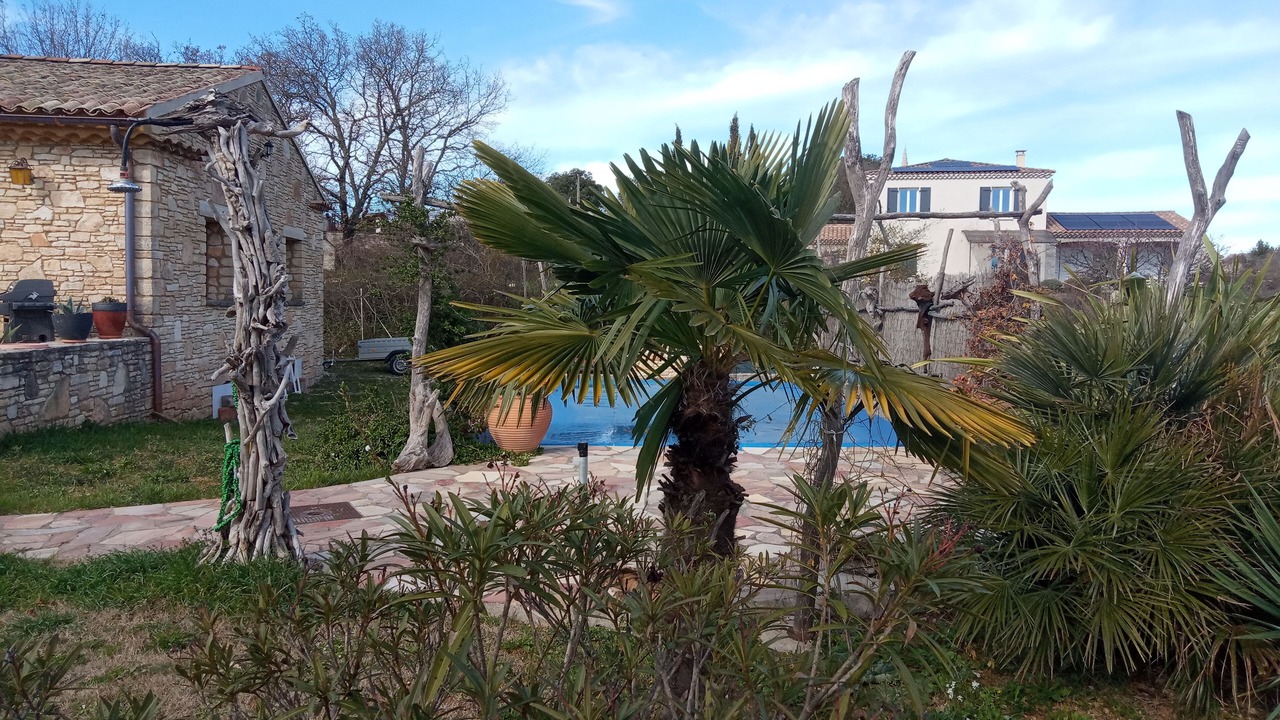Photo of Outdoor in Issirac