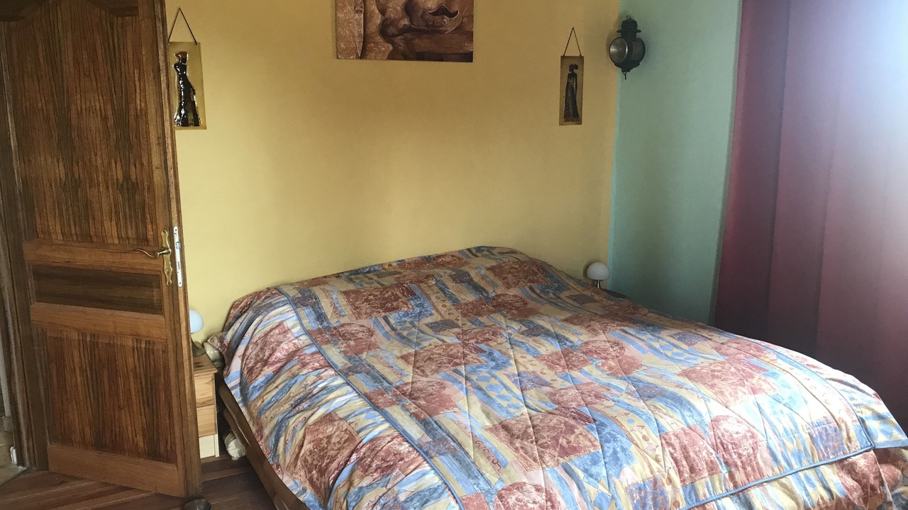 Photo of Bedroom in Issirac