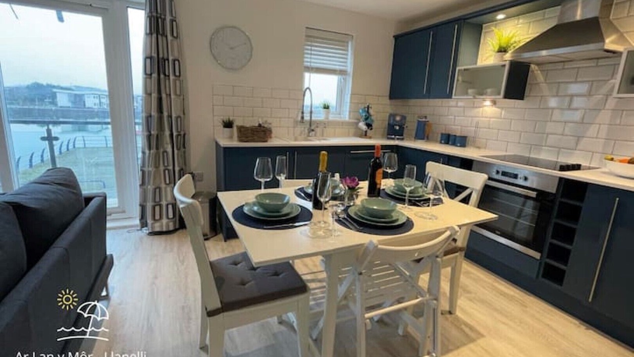 Photo of Others in Llanelli