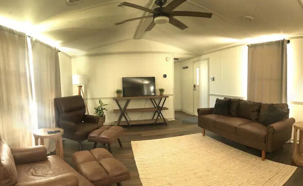 Photo of Livingroom in Hemphill