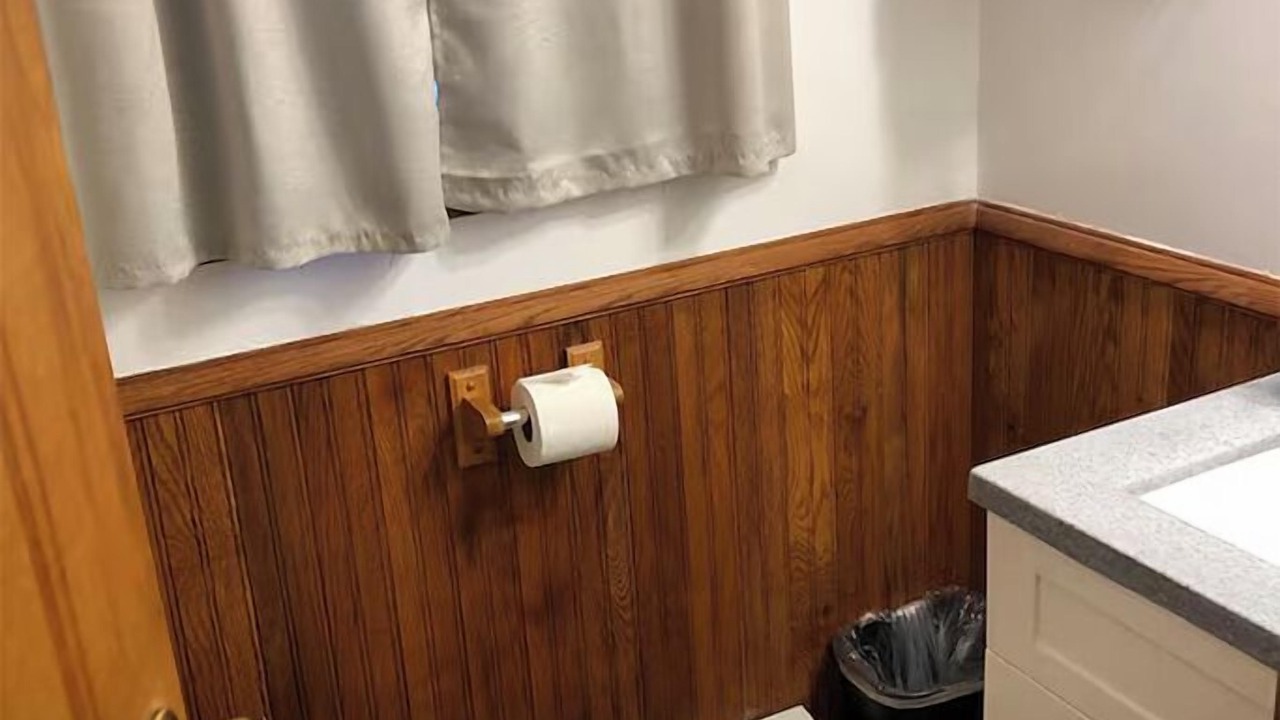 Photo of Bathroom in Silver City