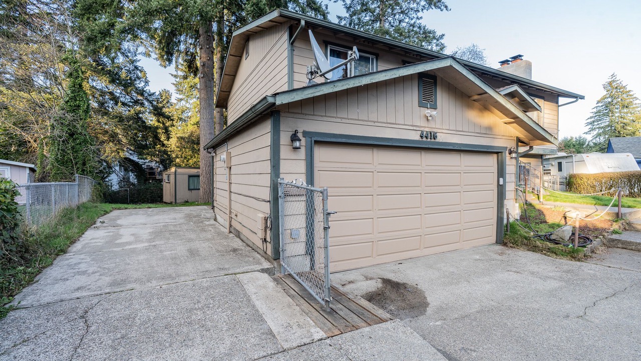 Photo of Others in Olympia