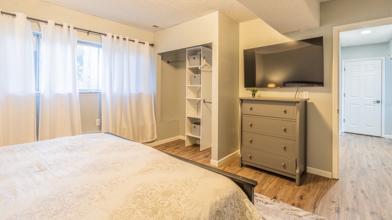 Photo of Others in Olympia