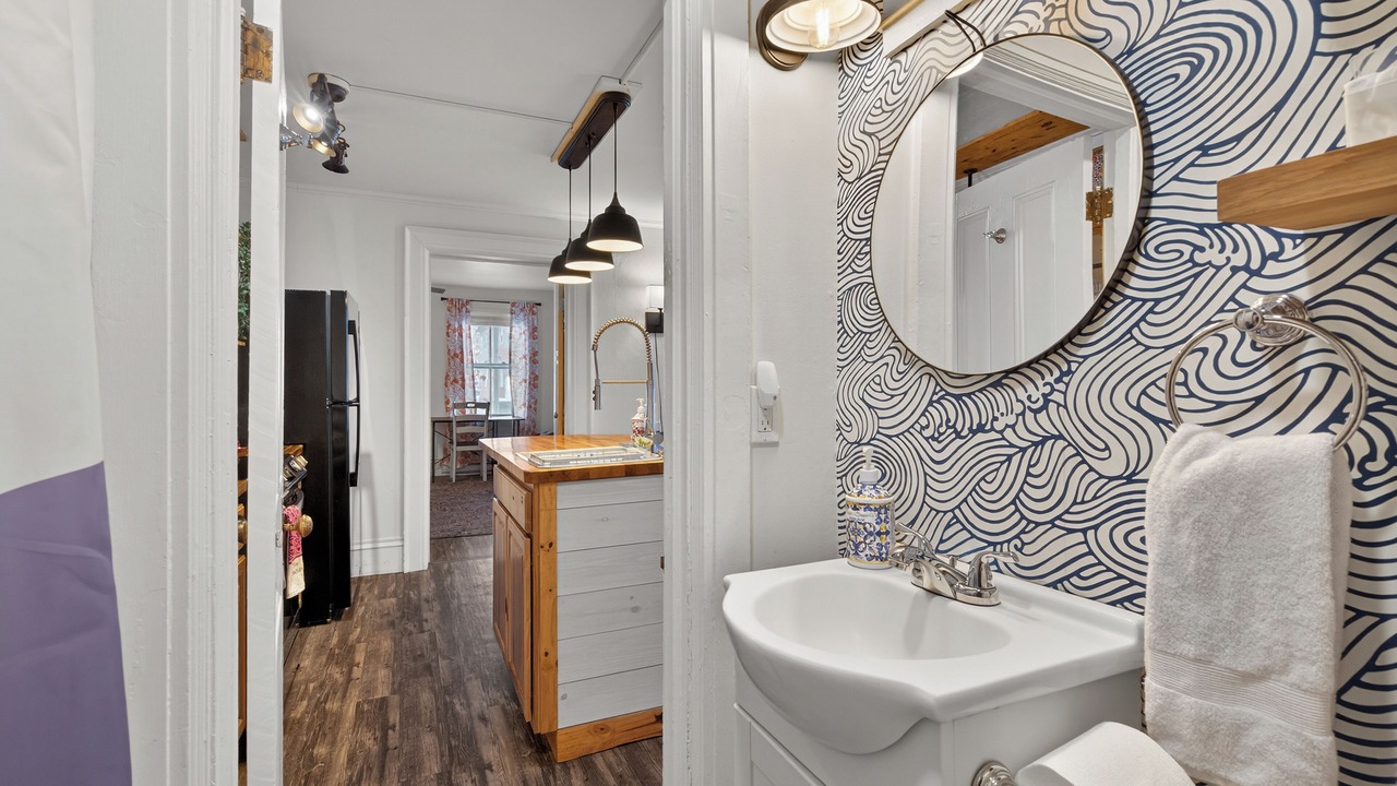 Photo of Bathroom in Old North End