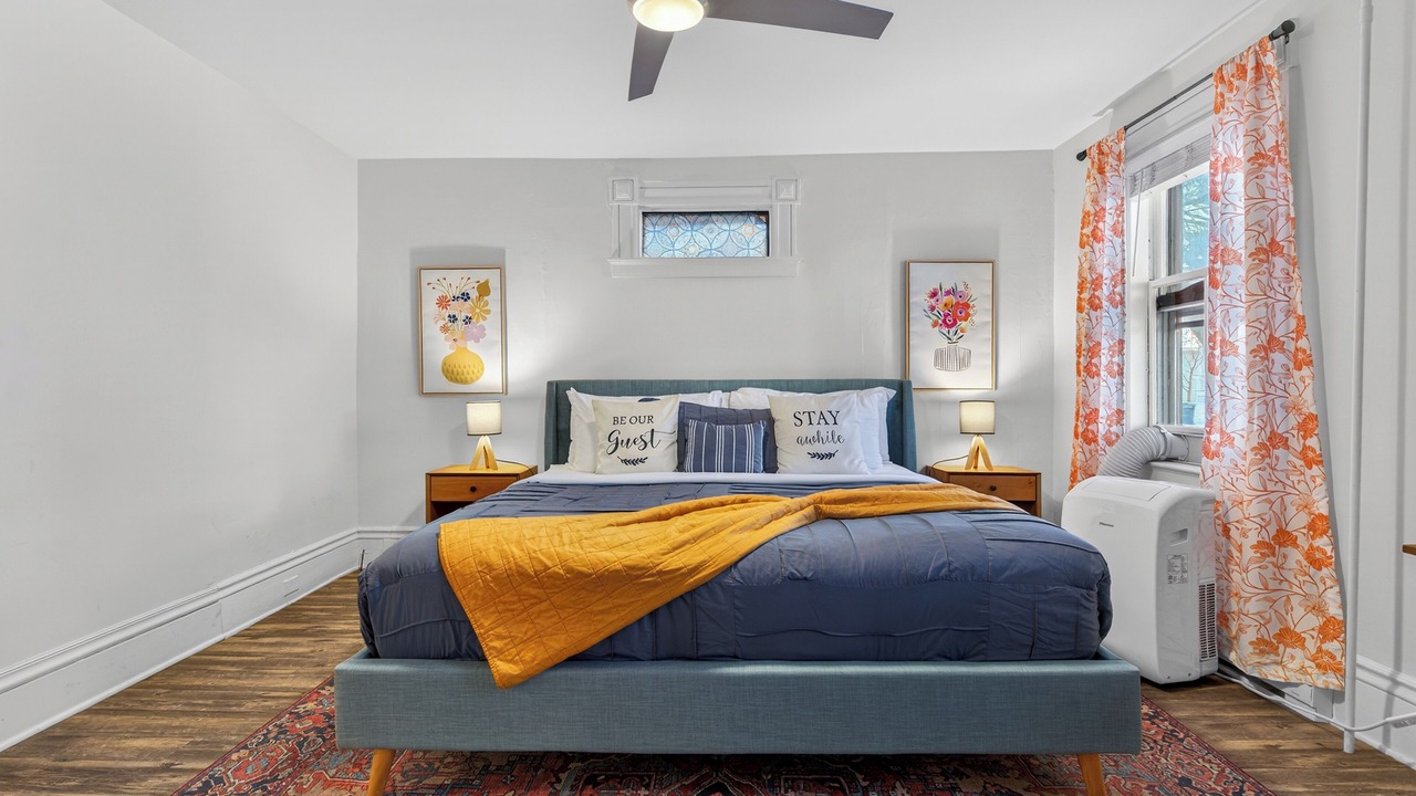 Photo of Bedroom in Old North End