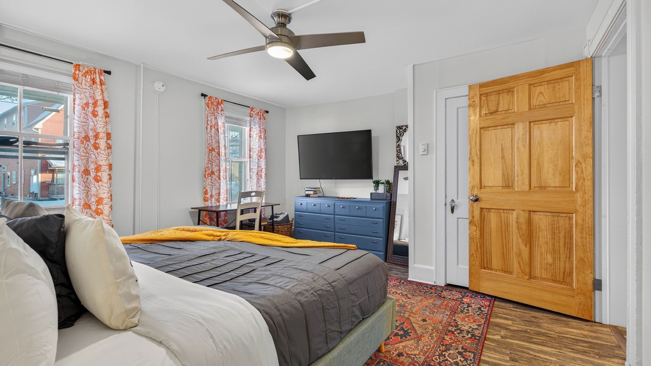 Photo of Bedroom in Old North End