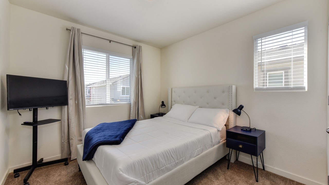 Photo of Bedroom in Roseville