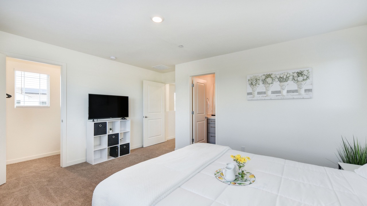 Photo of Bedroom in Roseville