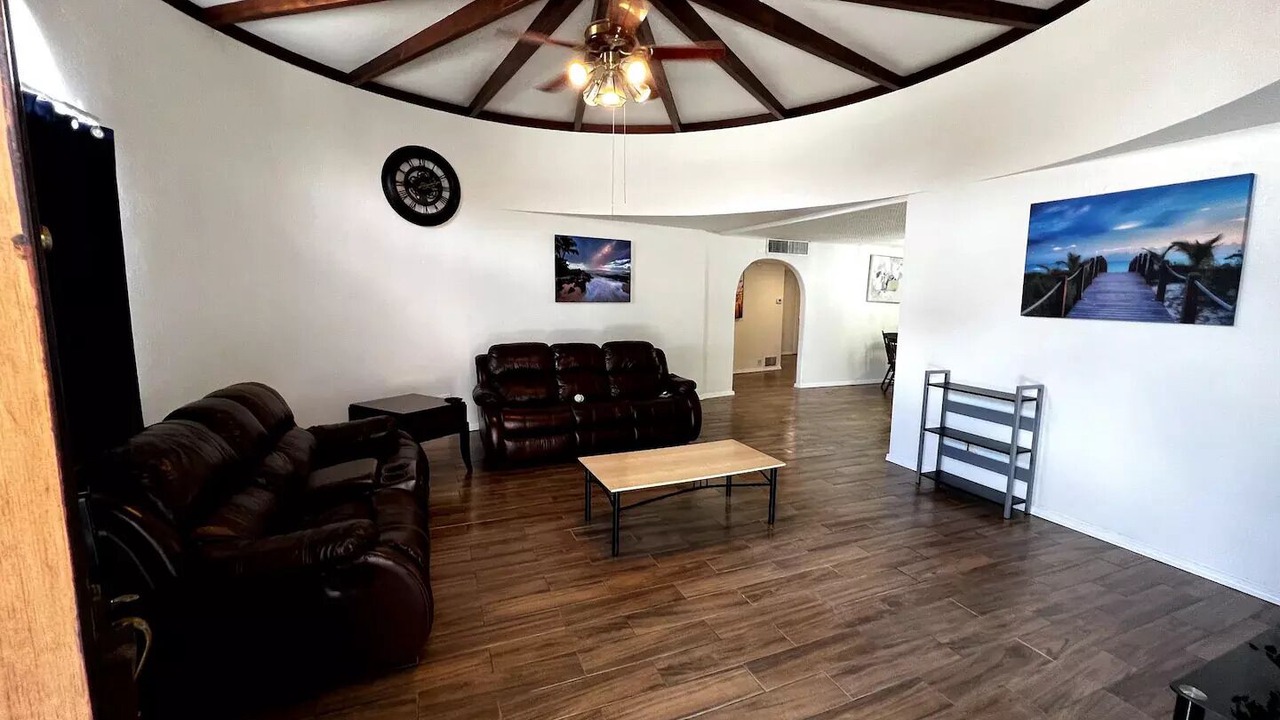 Photo of Livingroom in Odessa