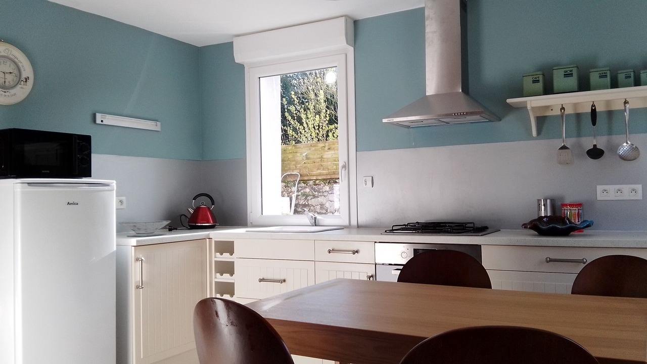 Photo of Kitchen in Regnezville-sur-Mer