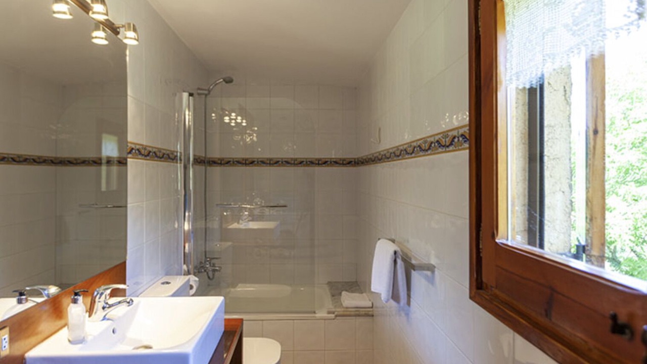Photo of Bathroom in Sagas