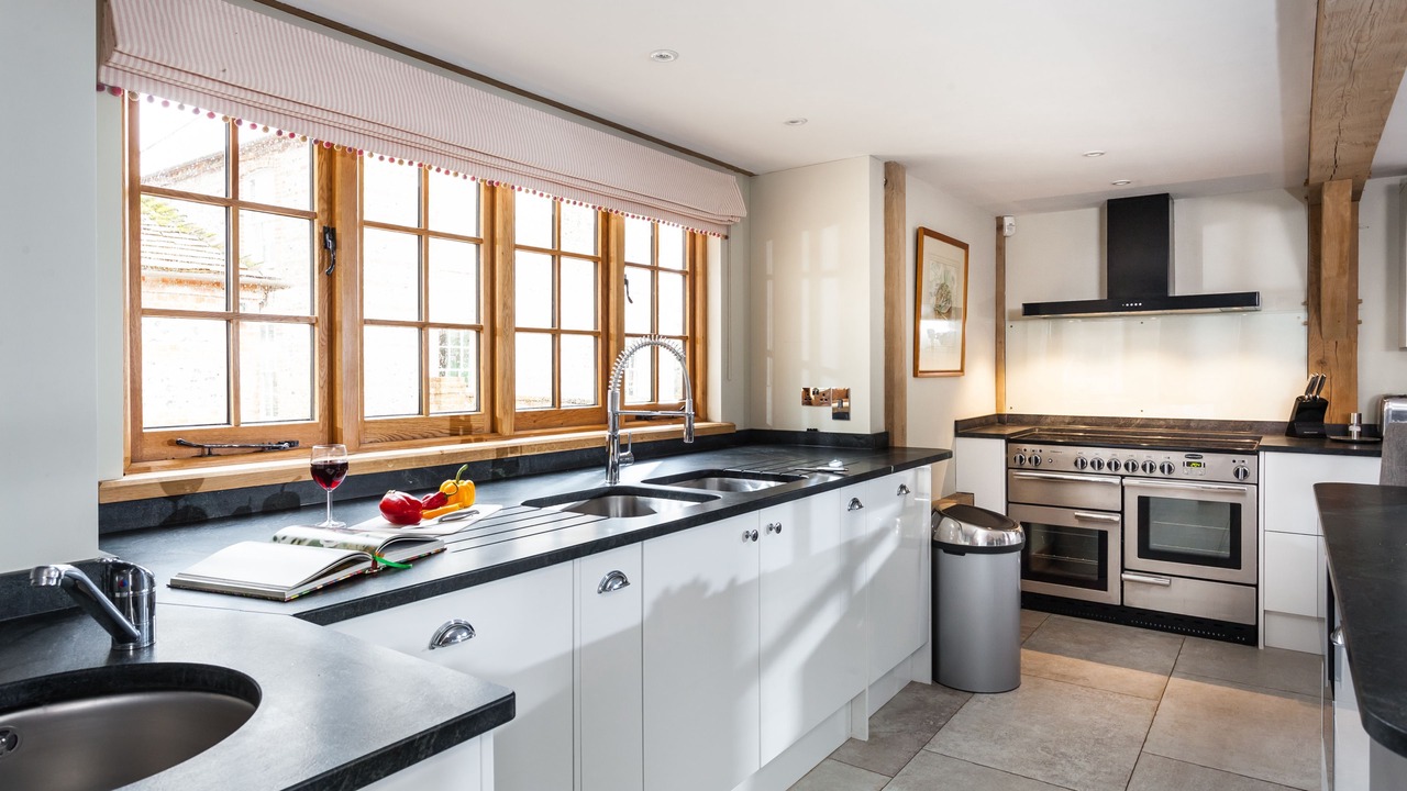 Photo of Others in Combe