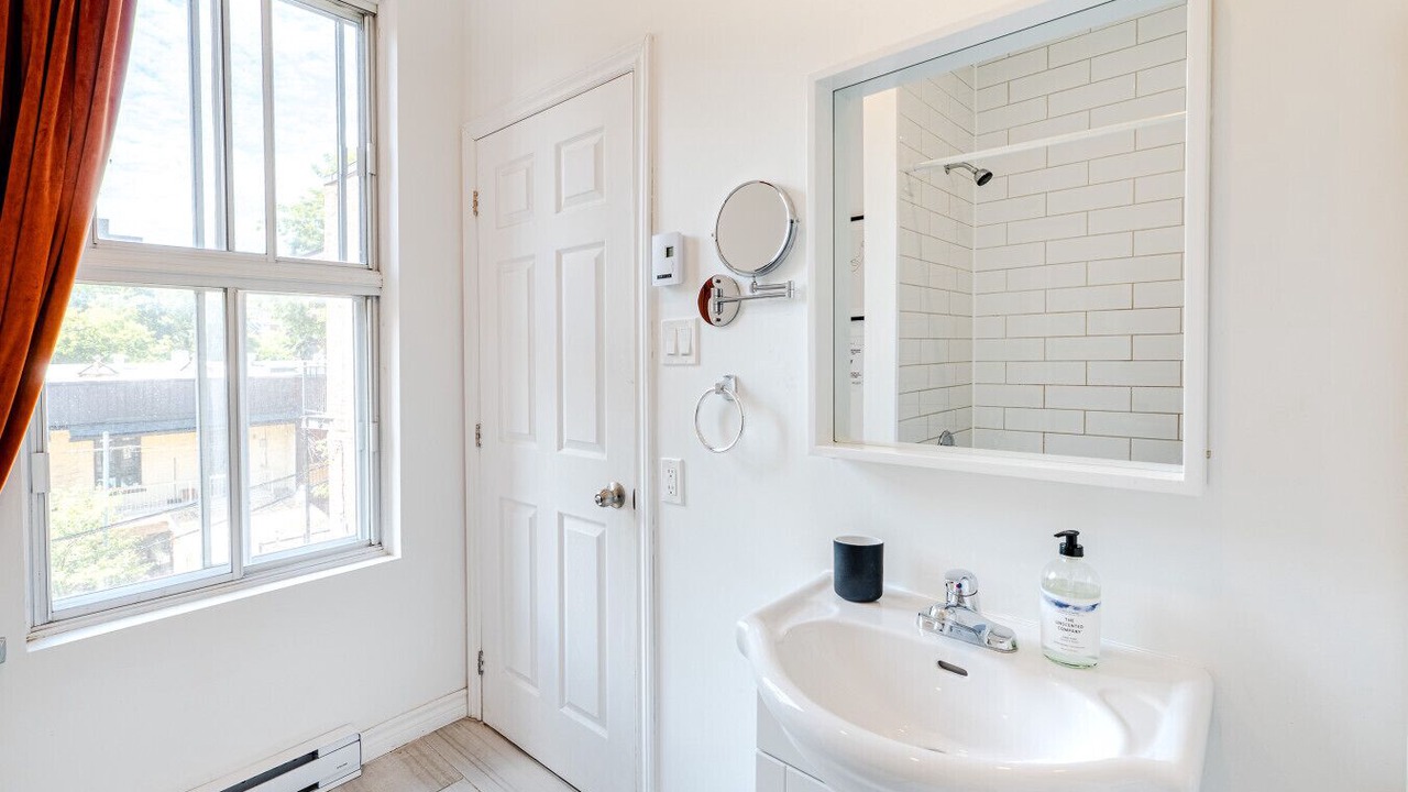 Photo of Bathroom in Milton Park