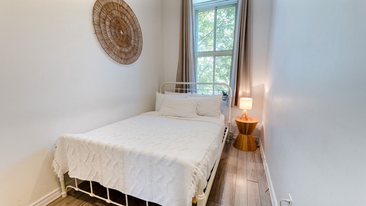 Photo of Bedroom in Milton Park