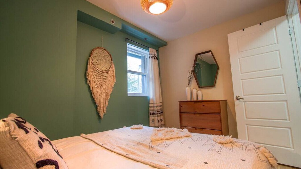 Photo of Bedroom in Plateau Mont Royal