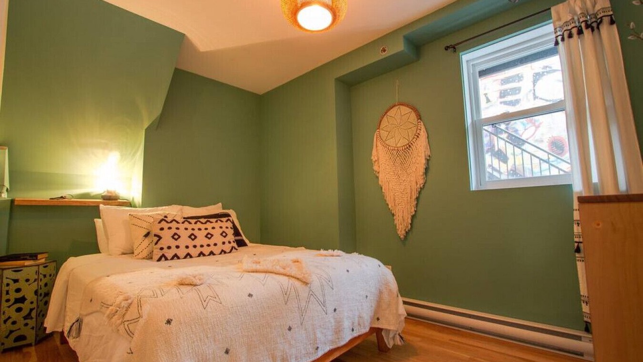 Photo of Bedroom in Plateau Mont Royal