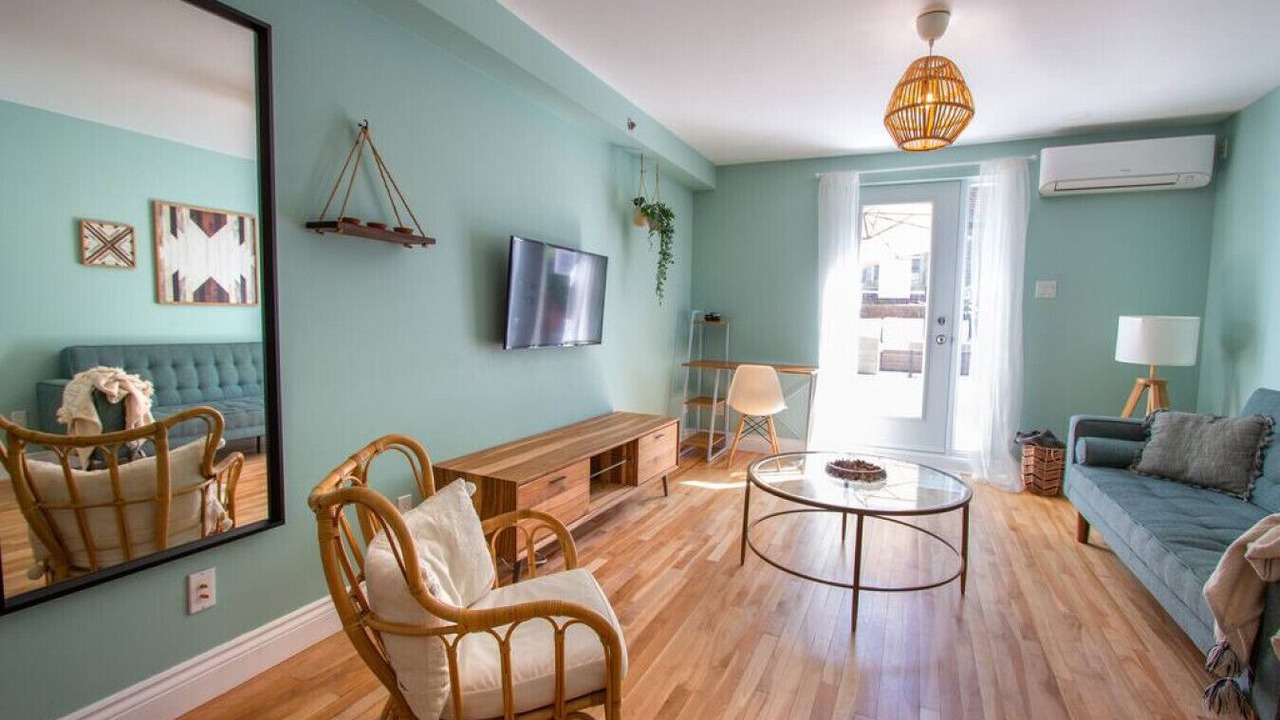 Photo of Livingroom in Plateau Mont Royal