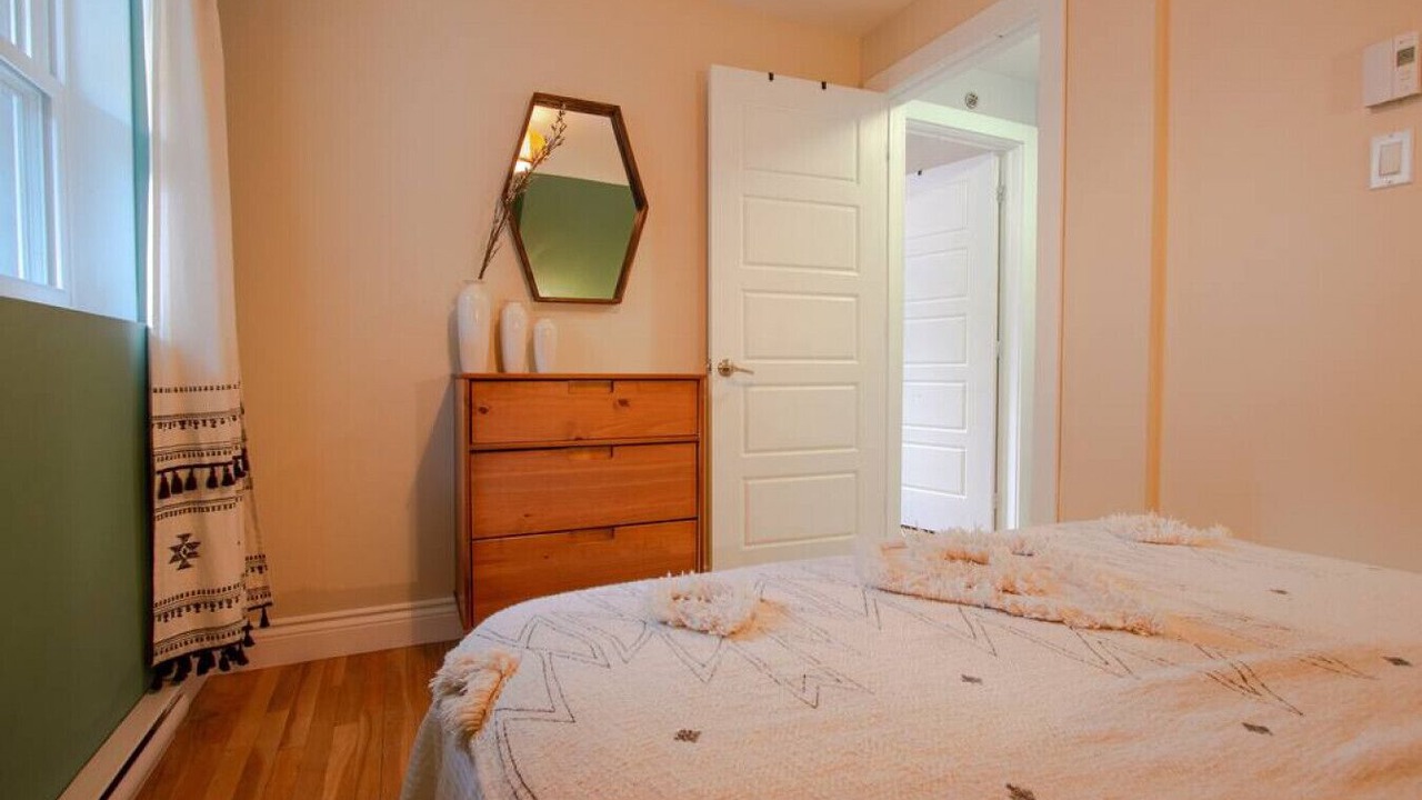 Photo of Bedroom in Plateau Mont Royal