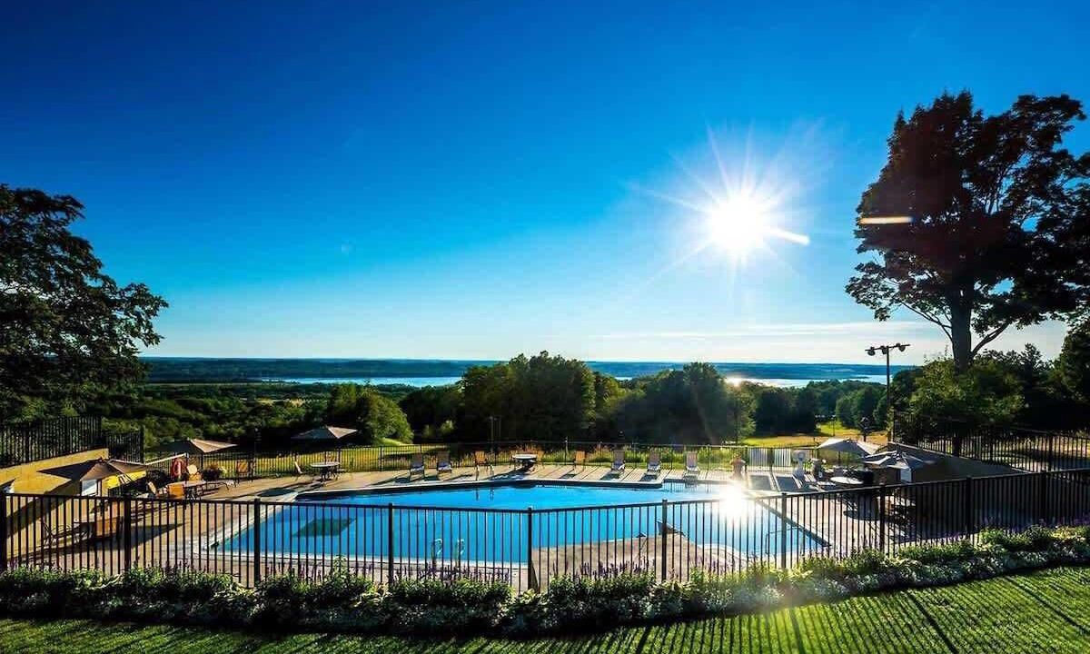 Photo of Outdoor in Chief Golf Cottages