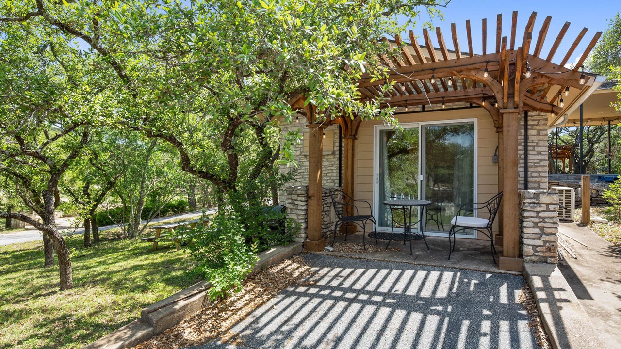 Photo of Patio Balcony in Volente
