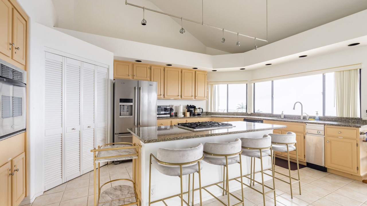 Photo of Kitchen in Holualoa