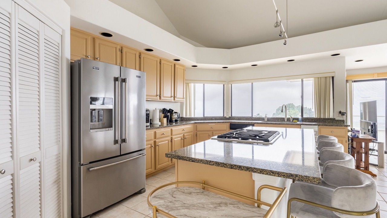 Photo of Kitchen in Holualoa