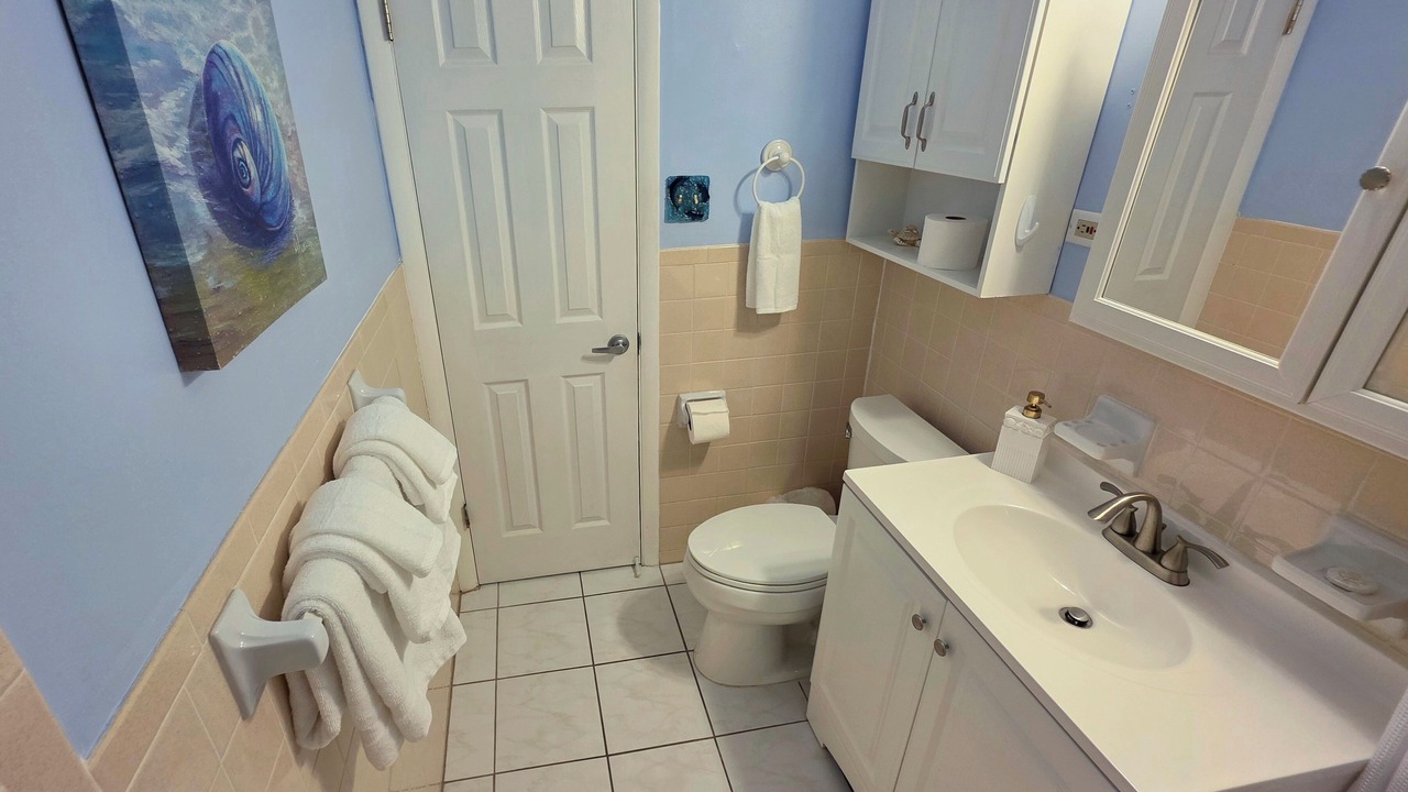 Photo of Bathroom in Key Colony Beach