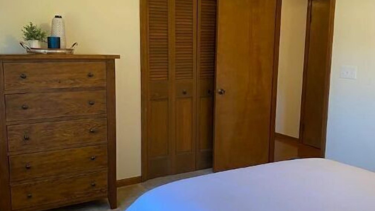 Photo of Bedroom in Wales Center